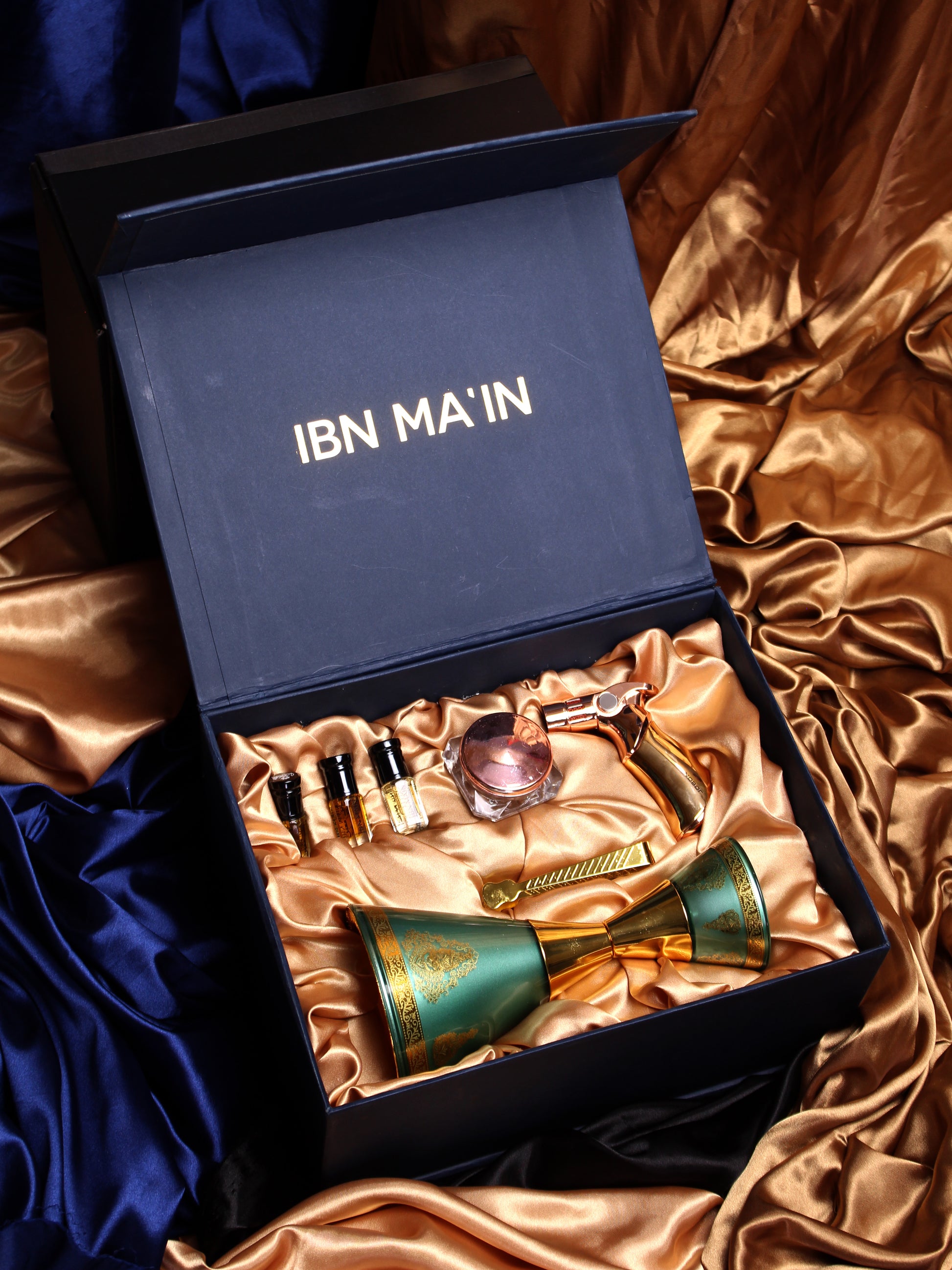 SULTANS TREASURE | Luxury Perfume Oil & Incense Burner Set